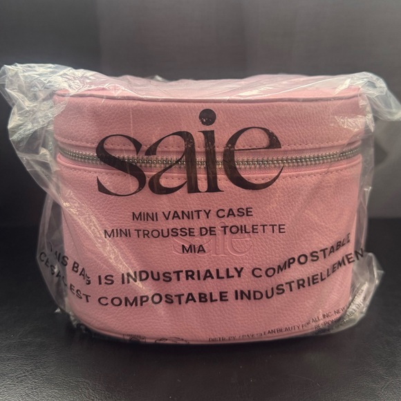 Saie Handbags - Mini Saie Vanity Case - Baby Pink